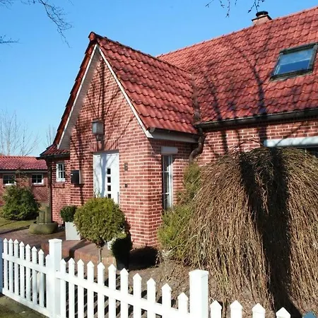 Ferienhaus Nordseetraum 펜션 Neßmersiel